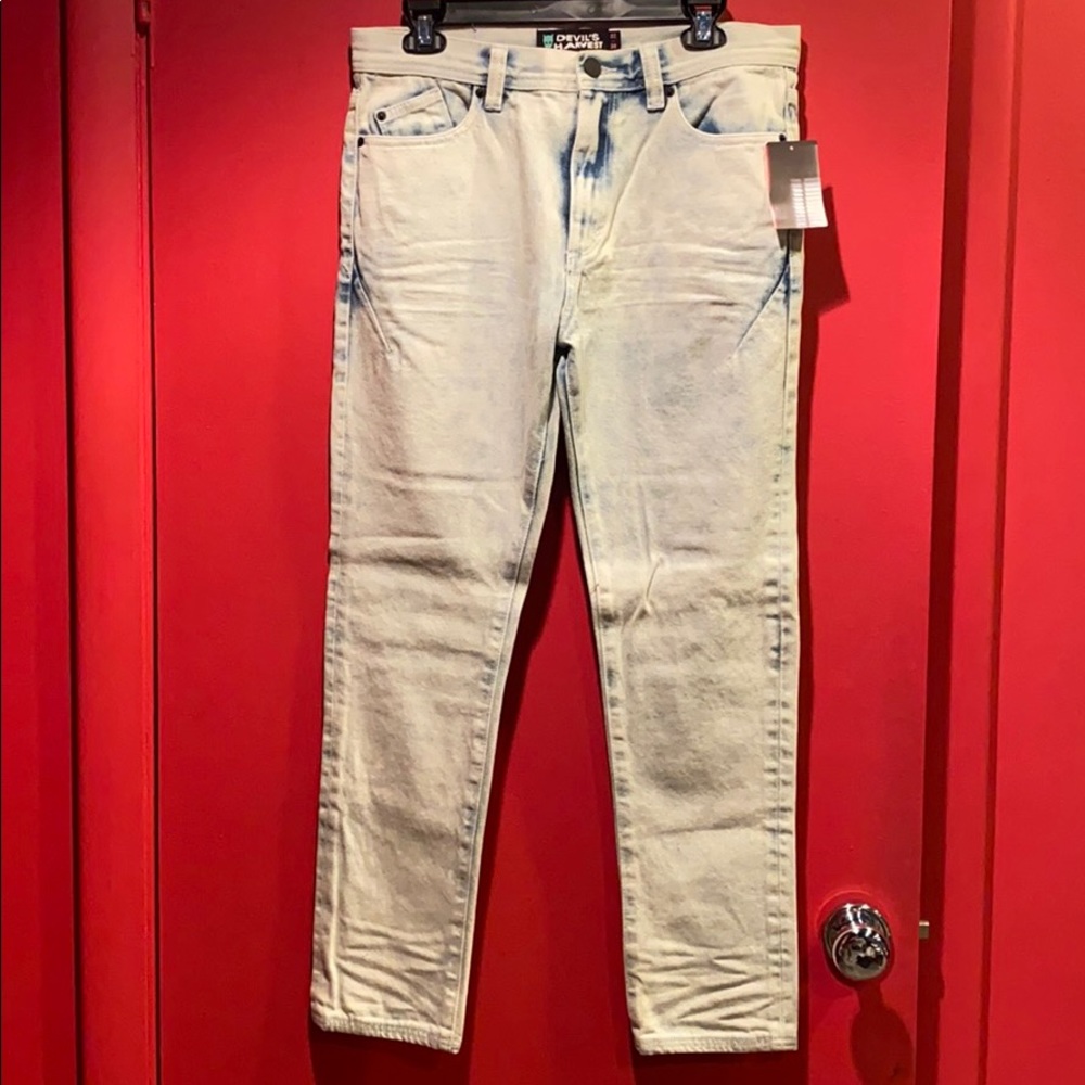 NWT Bleached Light Wash Jeans